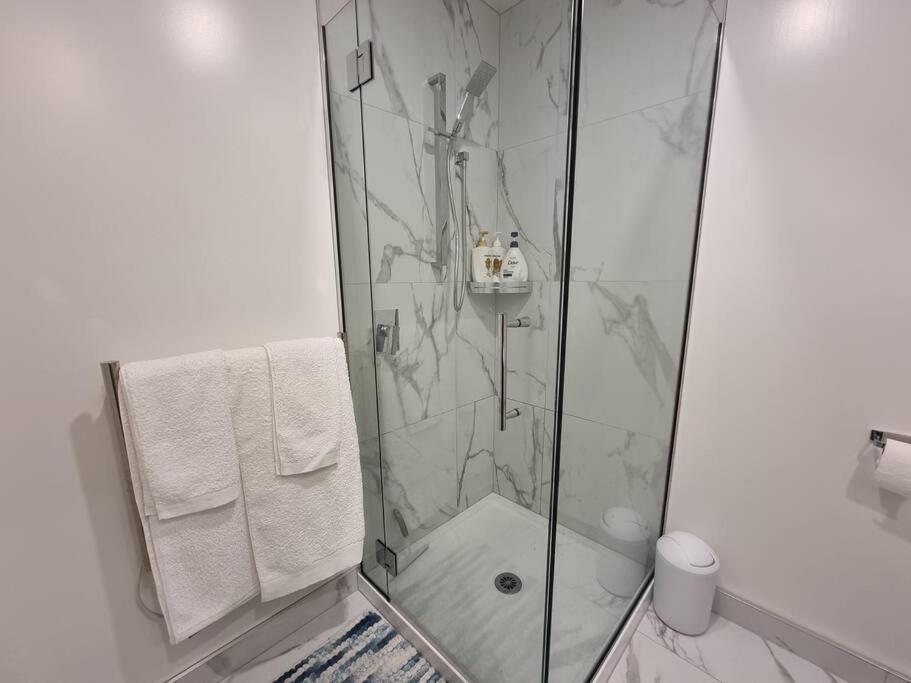 Cbd 2bdr 2bath Casino Townhall Tepae Convention Center Free Carpark Apartamento